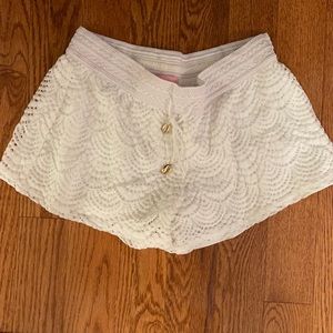 Lilly Pulitzer white stretch lace shorts